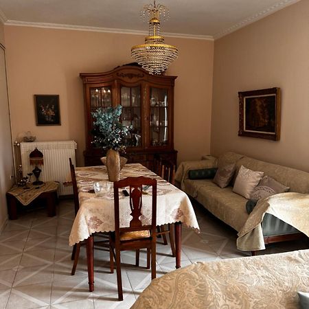 Appartement 50 Μέτρα Από Τον Μύλο Των Ξωτικών à Tríkala Extérieur photo