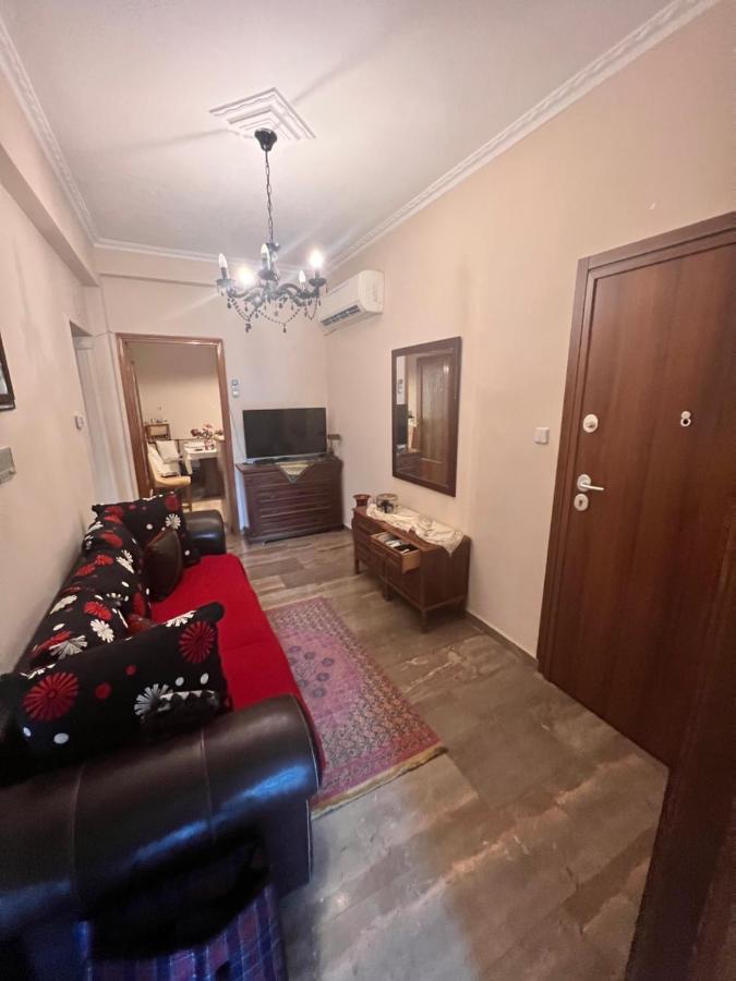 Appartement 50 Μέτρα Από Τον Μύλο Των Ξωτικών à Tríkala Extérieur photo