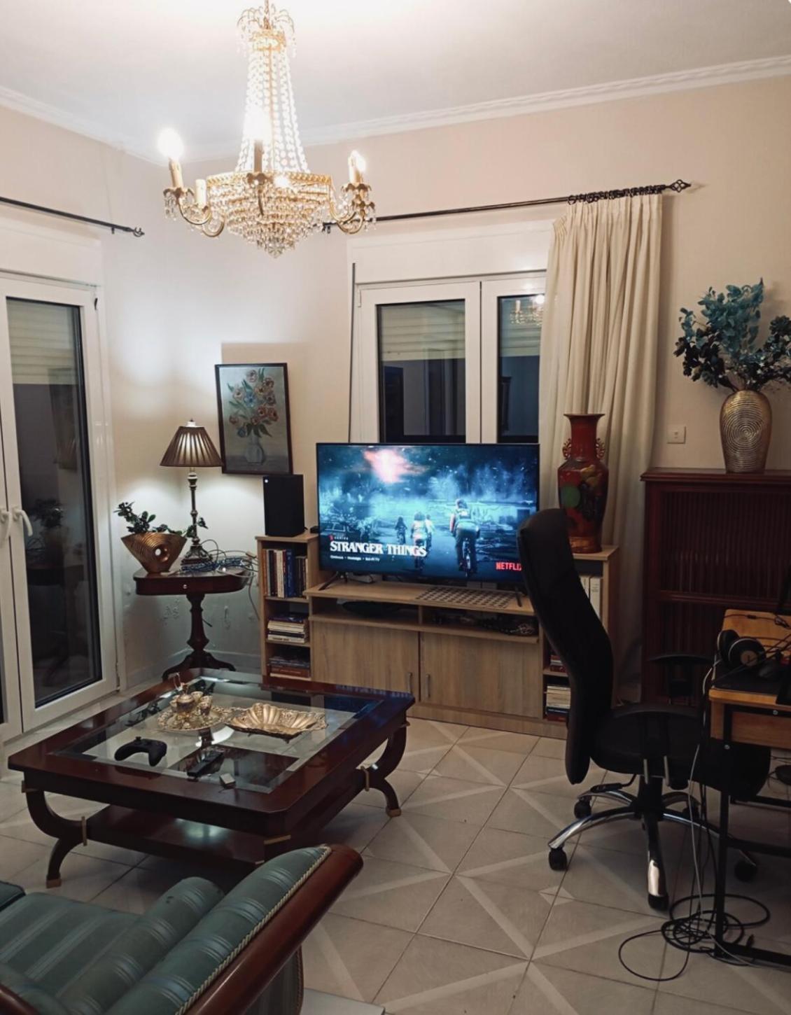 Appartement 50 Μέτρα Από Τον Μύλο Των Ξωτικών à Tríkala Extérieur photo